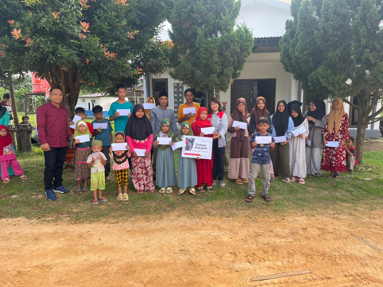 Pertamina EP Jambi Field Berbagi dengan 240 Anak Yatim di Momen Kebahagiaan Idul Adha