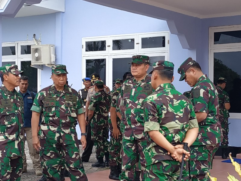 Cina Makin Berani di Natuna, 7 Kapal Perang TNI AL Masih Sianga