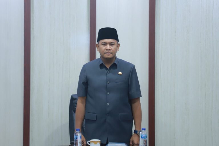 Sekda Tanjab Barat Hadiri Pelantikan Penjabat Bupati Merangin dan Sarolangun Secara Virtual