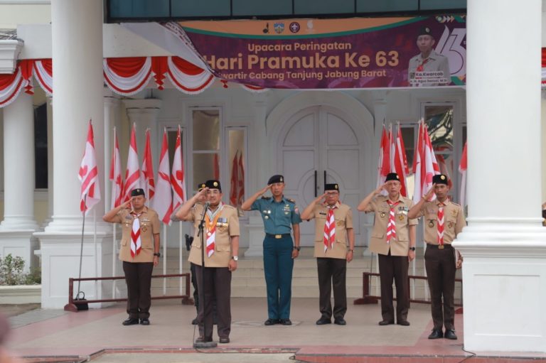 Bupati Tanjung Jabung Barat Pimpin Upacara Peringatan HUT Pramuka ke-63