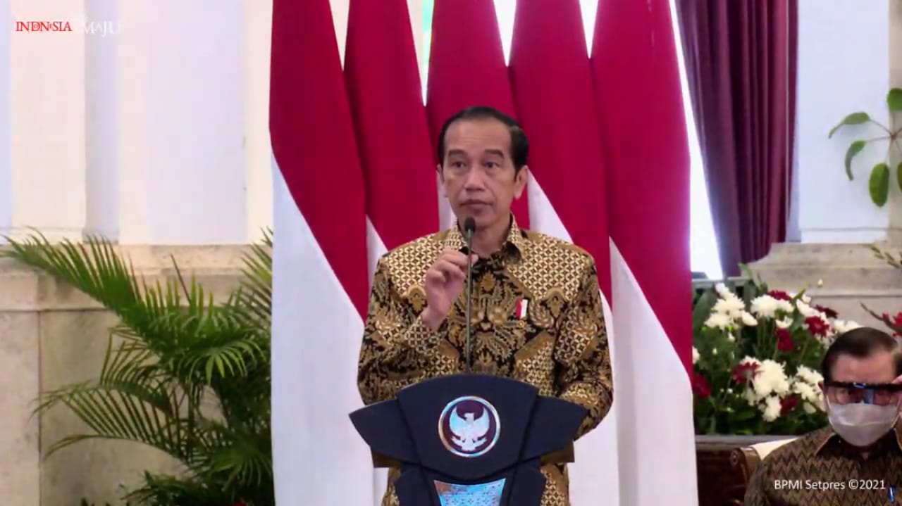 Jokowi Akan Siapkan 5 Ribu Vaksin Untuk Awak Media