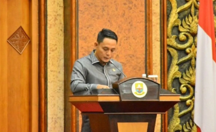 Unsur Pimpinan DPRD Jambi Lengkap, Samsul Riduan Dilantik Jadi Waka DPRD