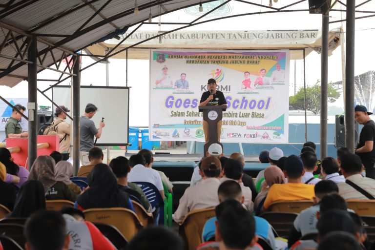 Bupati Tanjab Barat Dorong Generasi Muda untuk Aktif di Olahraga Tradisional Bersama KORMI