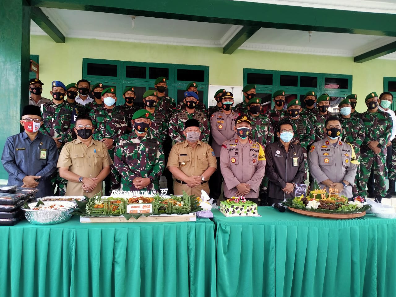 HUT TNI Ke-75, Bupati Harap TNI Semakin Profesional Dalam Menjaga Kedaulatan NKRI