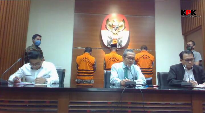 Breaking News : Tersangka Kasus Suap RAPBD , Tiga Eks Pimpinan DPRD Jambi Ditahan KPK