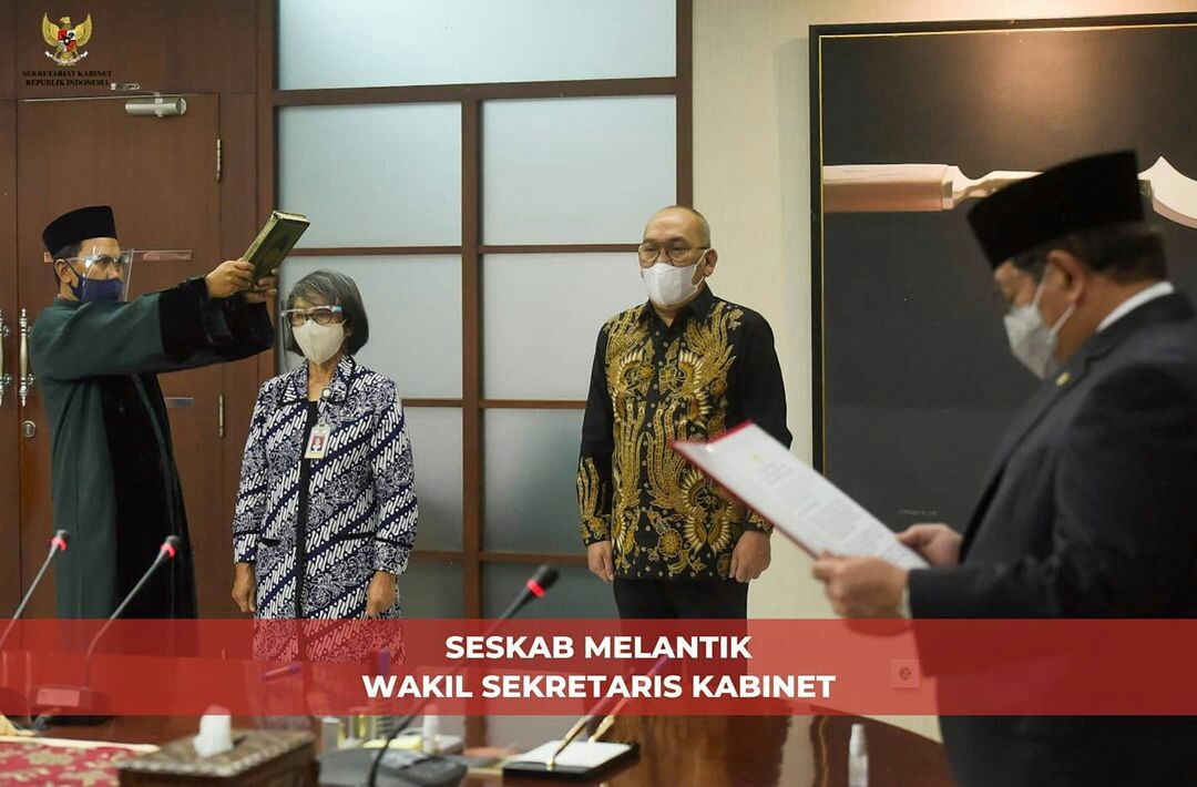 Seskab Pramono Anung Lantik Fadlansyah  Lubis Jadi Wakil Sekretaris Kabinet